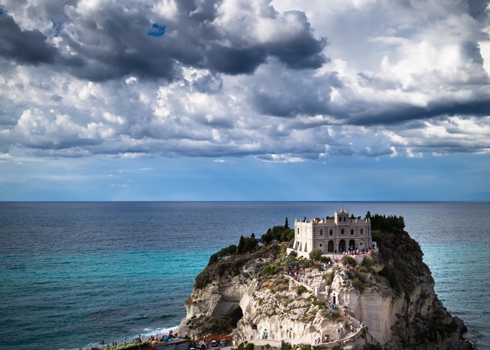 Travel to Calabria – Italy’s best kept secret
